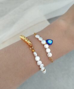 Βραχιόλι με επιχρυσωμένη μπάρα και πέρλες