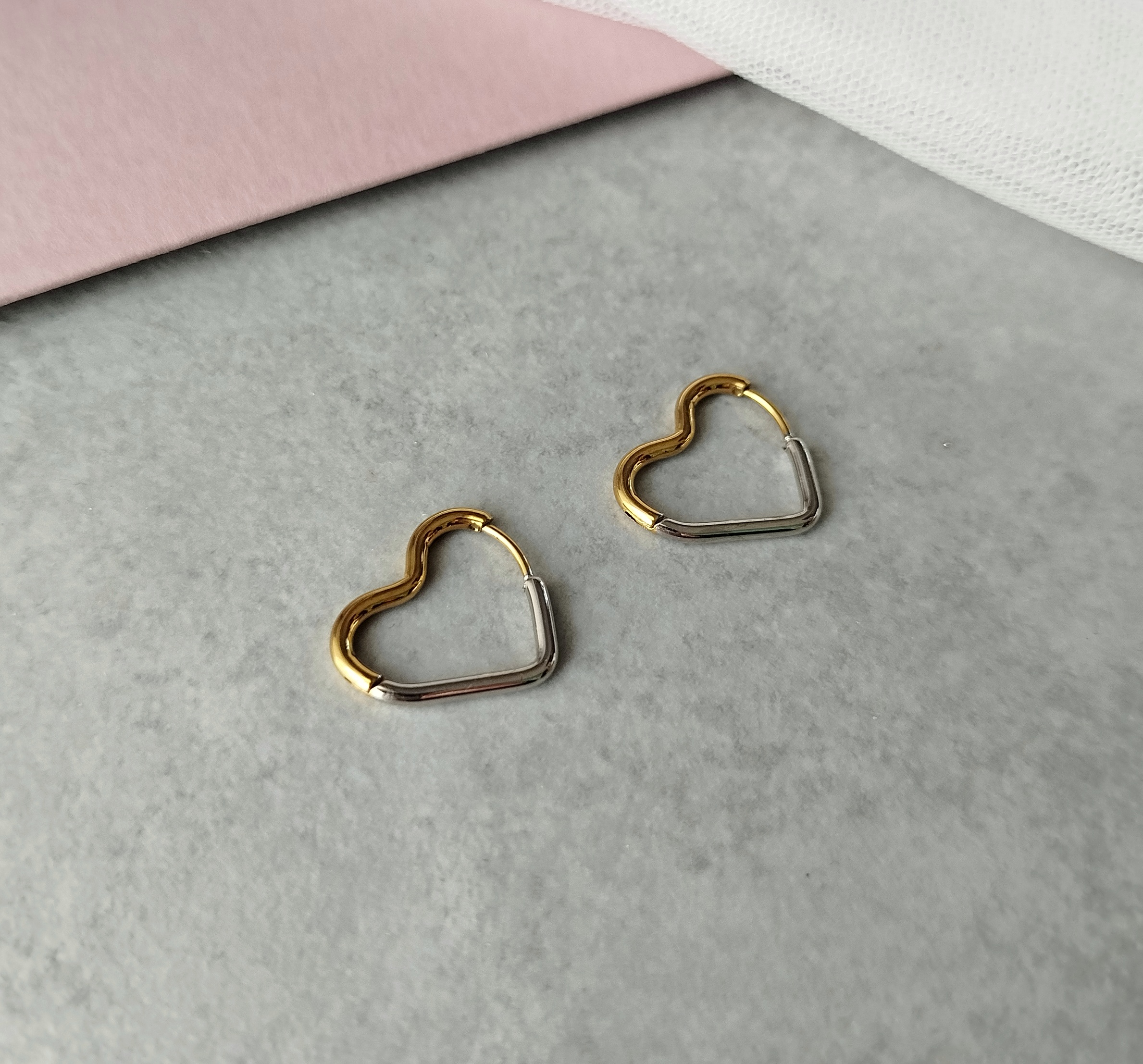 Σκουλαρίκια Ατσάλινα Δίχρωμα Καρδούλες