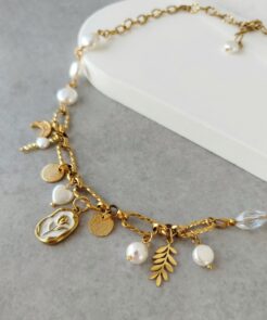 Κολιέ κρύσταλλα πέρλες και charms