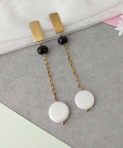 Σκουλαρίκια μακριά με πέρλα