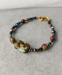 Alternative view of Βραχιόλι με Κρύσταλλα και Ίασπι