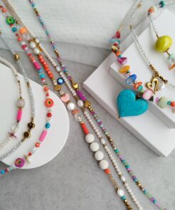 ΚΟΛΙΕ ΜΕ ΧΑΝΤΡΕΣ